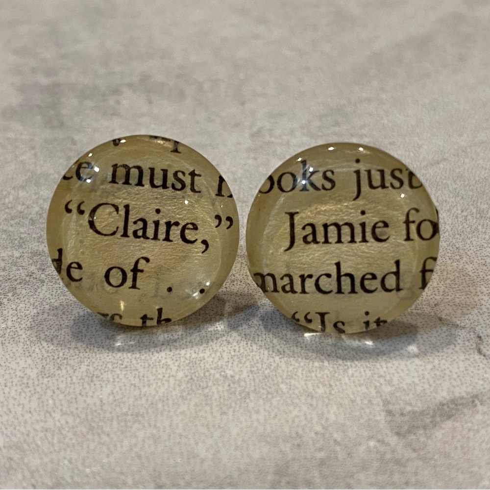 Outlander Earrings- Jamie and Claire